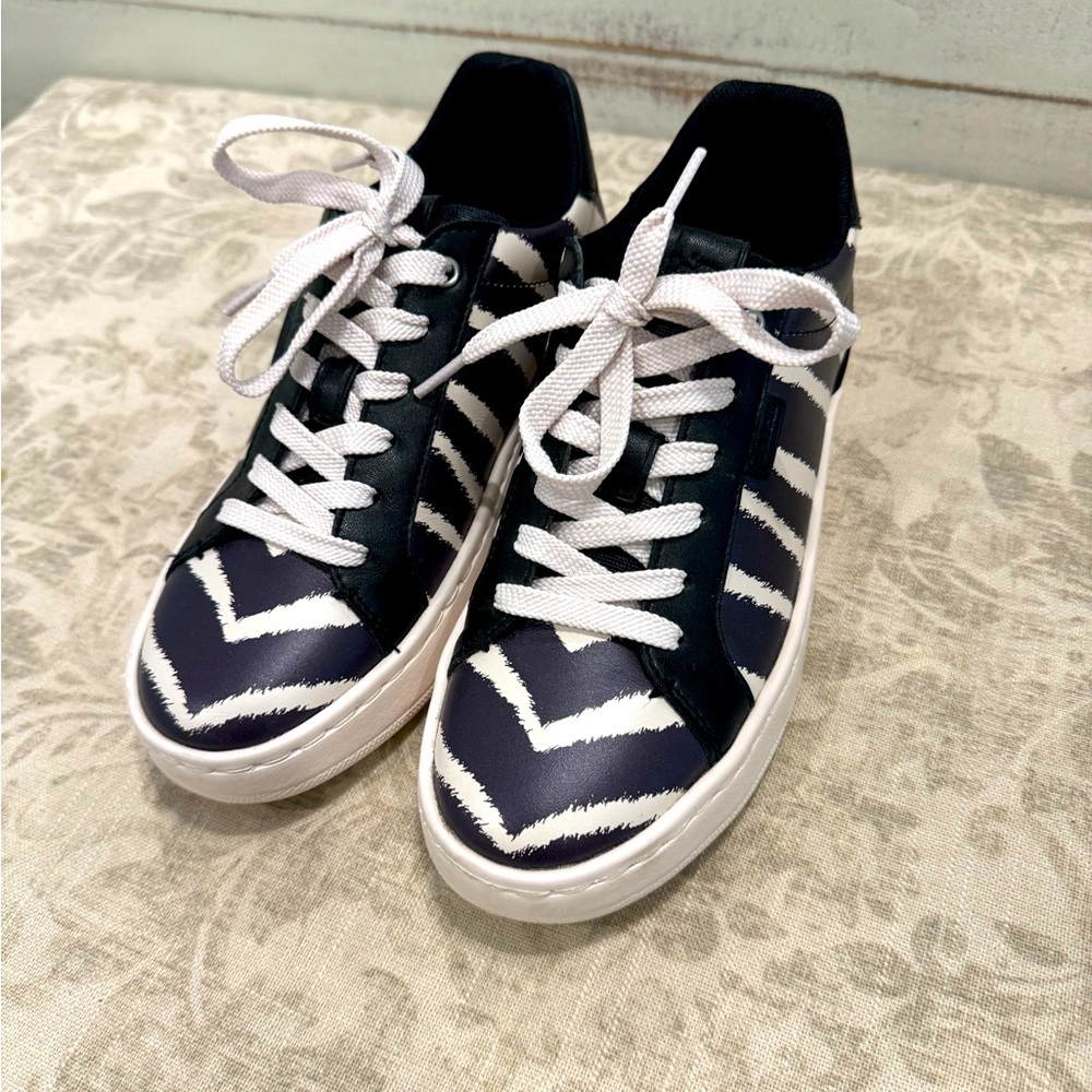 Coach shoes